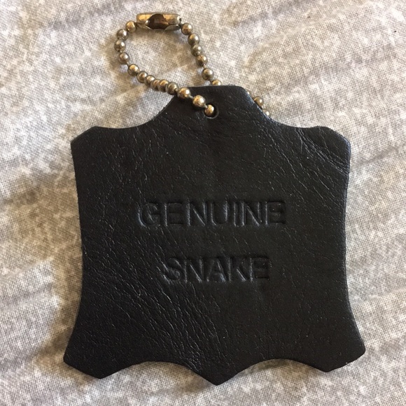 🐥 Snake skin crossbody bag, black - Picture 5 of 6